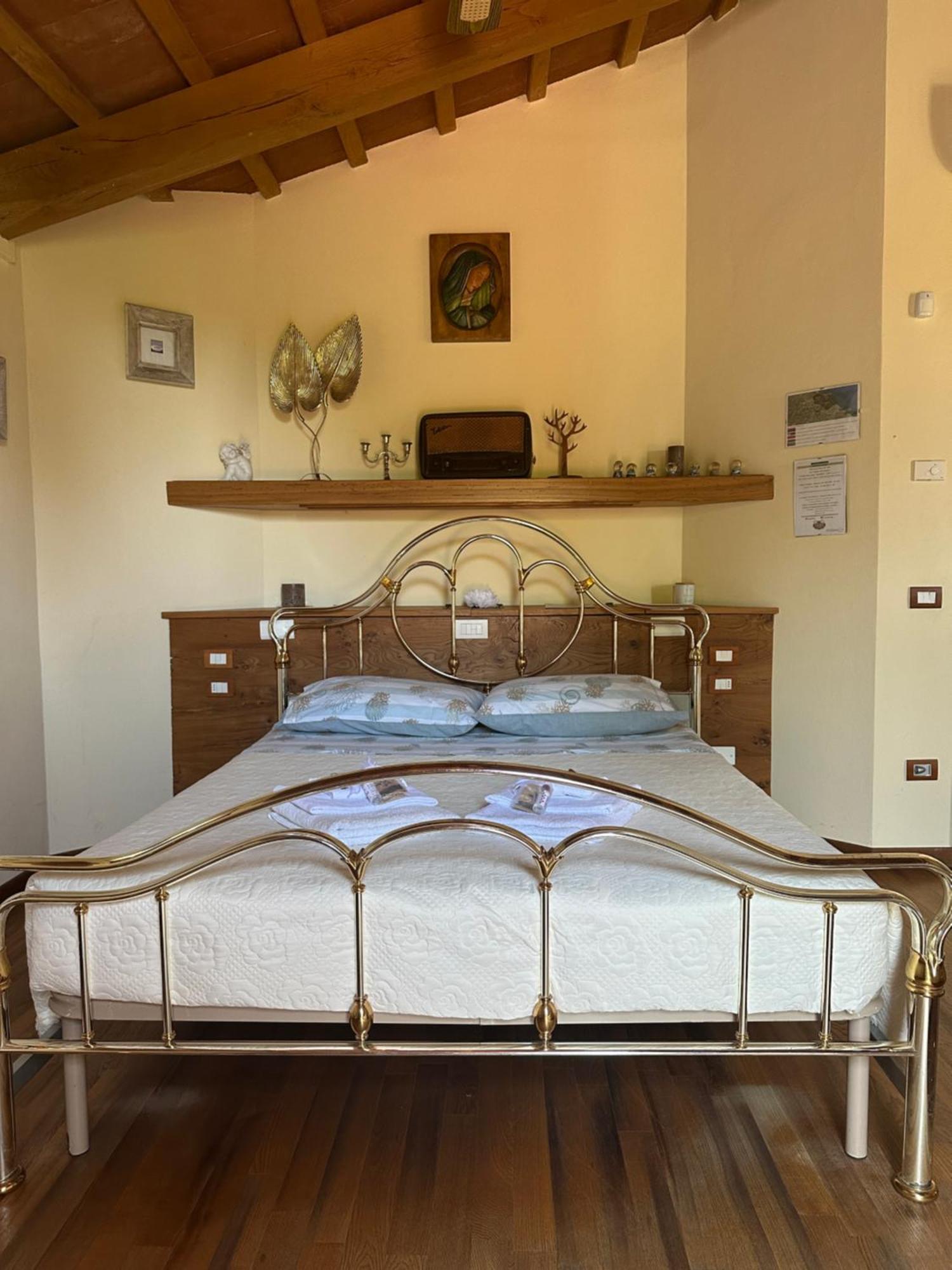 Ca' Dei Gelsi B & B Coriano Exterior photo
