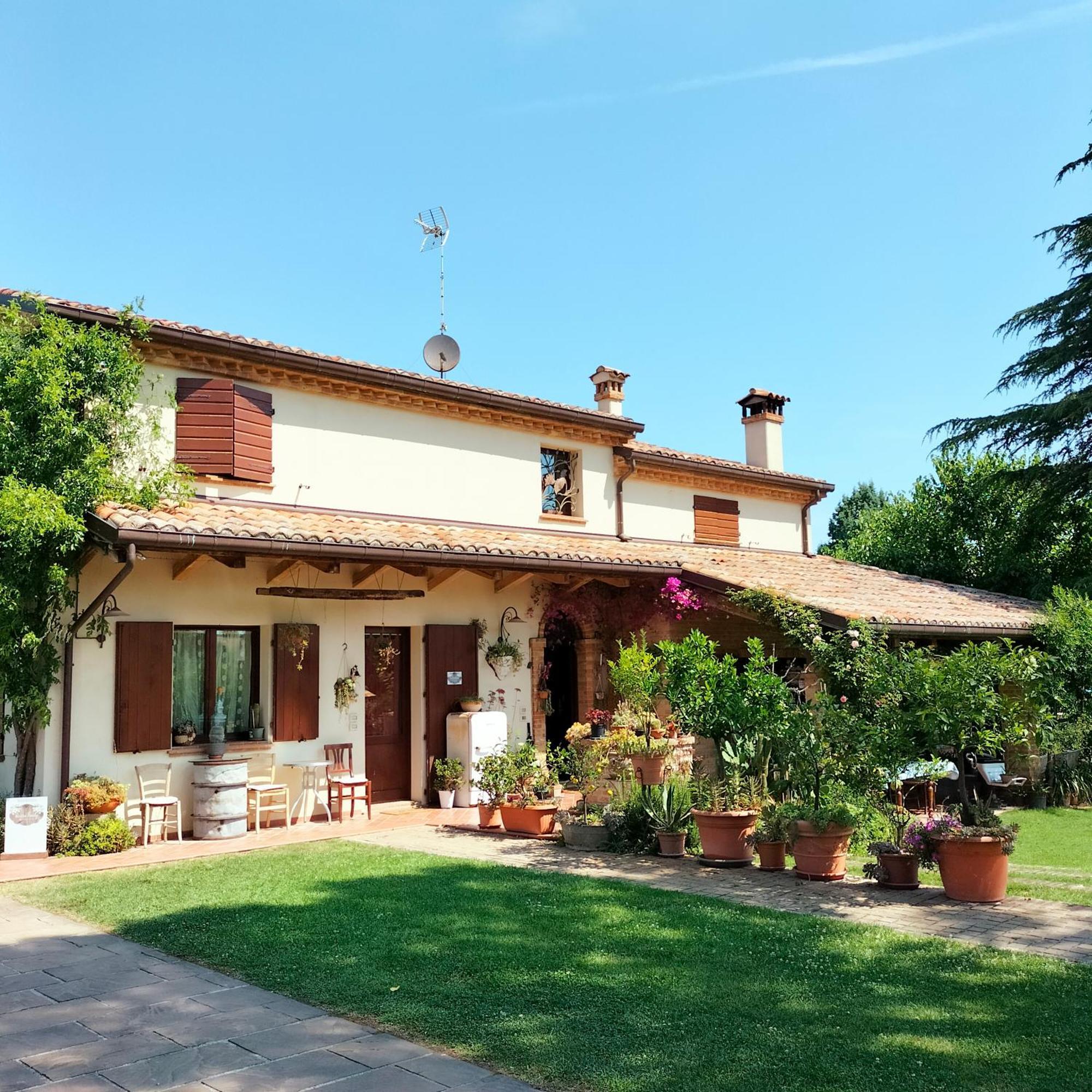 Ca' Dei Gelsi B & B Coriano Exterior photo